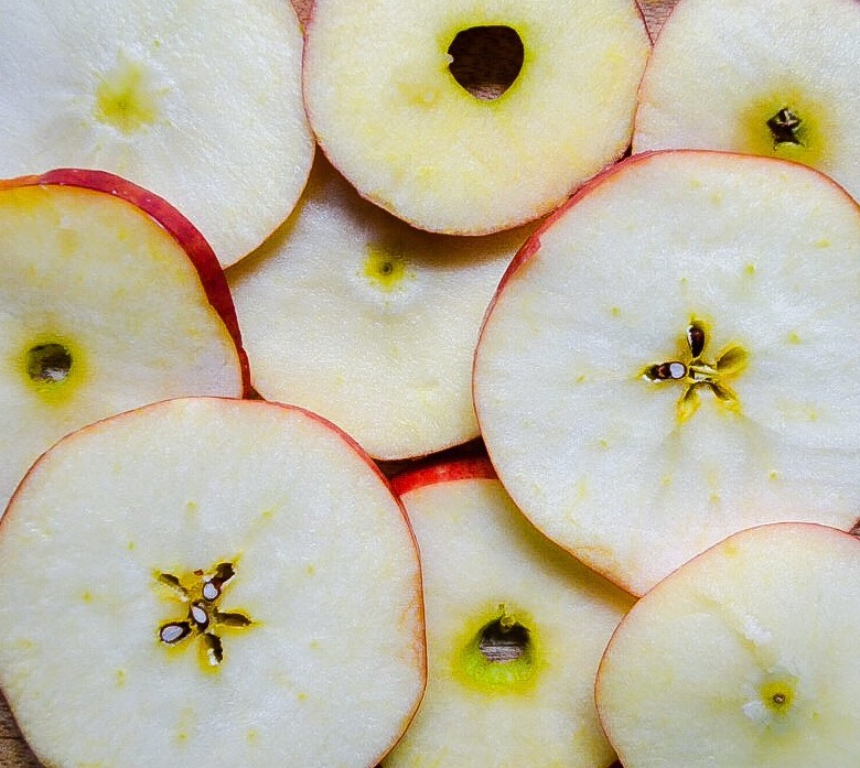 Autumn Apple Caramel Cake 