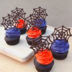 Chocolate Cobweb Cupcakes